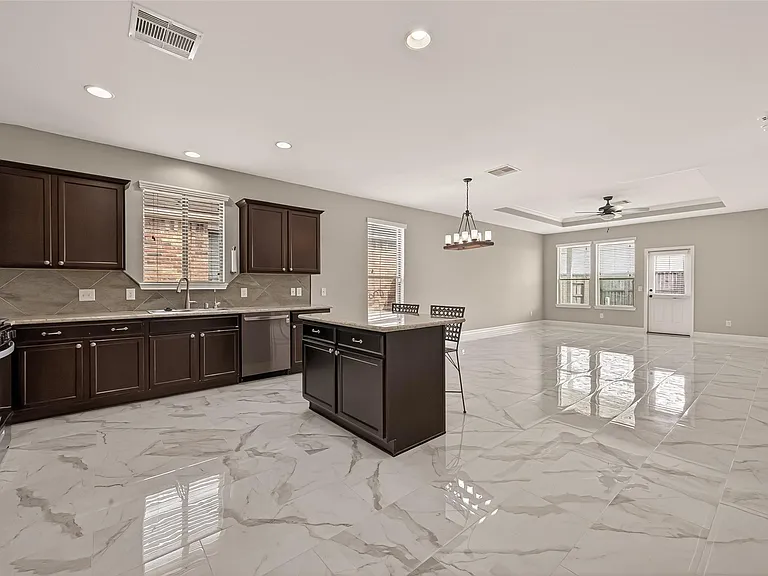 8110 Running Brook Ln — Photo 20