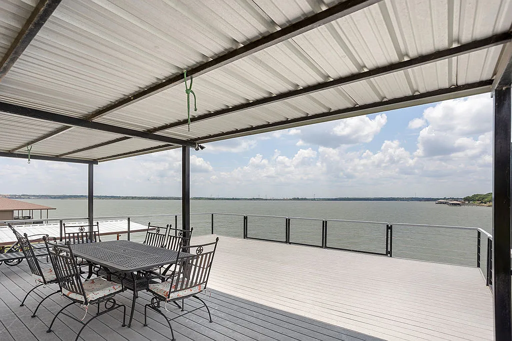 3 bed, 2000 sqft, $3,500 — Photo 4