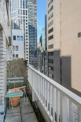 Rented by Corcoran | media 7