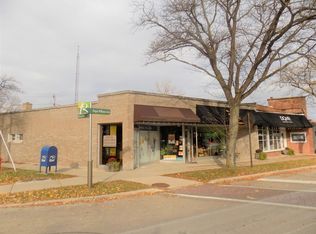 597 Roger Williams Ave, Highland Park, IL 60035