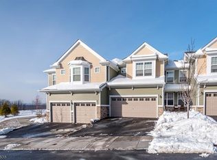3 Alexanders Rd, Hackettstown, NJ 07840
