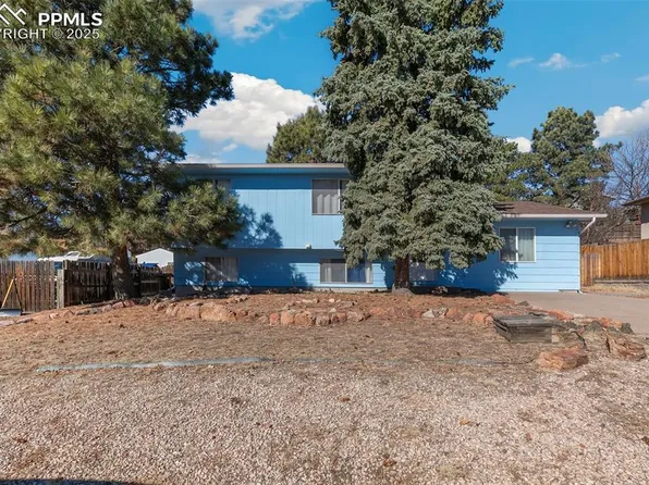 1226 Chiricahua Dr, Colorado Springs, CO 80915