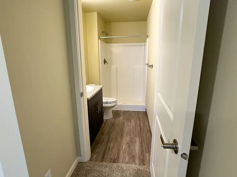 Harmona Heights Apartments — Photo 27