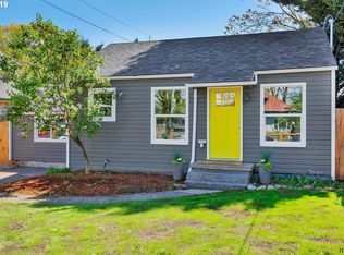 7934 SE Reedway St, Portland, OR 97206