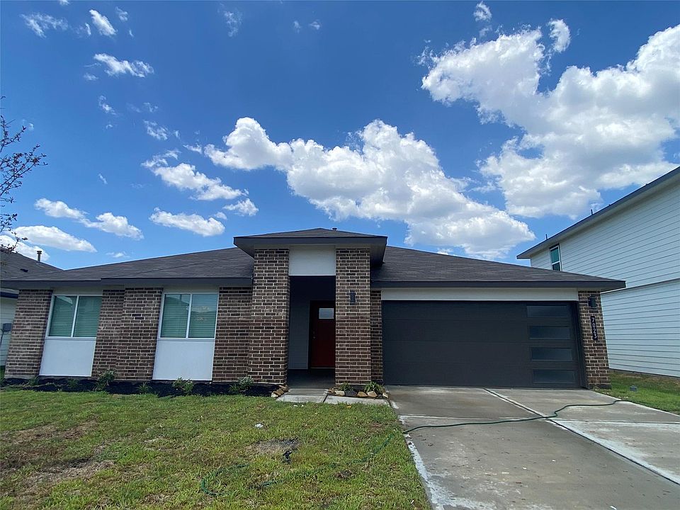 1st image of 7023 Whispering Leaf St