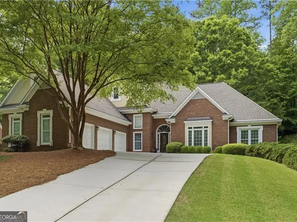 565 Kings County Ct, Milton, GA 30004