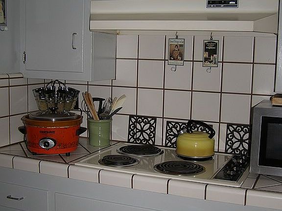 5th image of 940 Clearview Dr