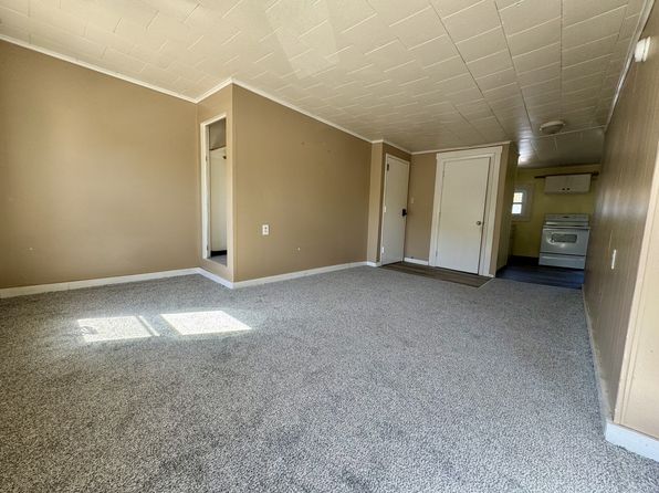 251 Main St #6