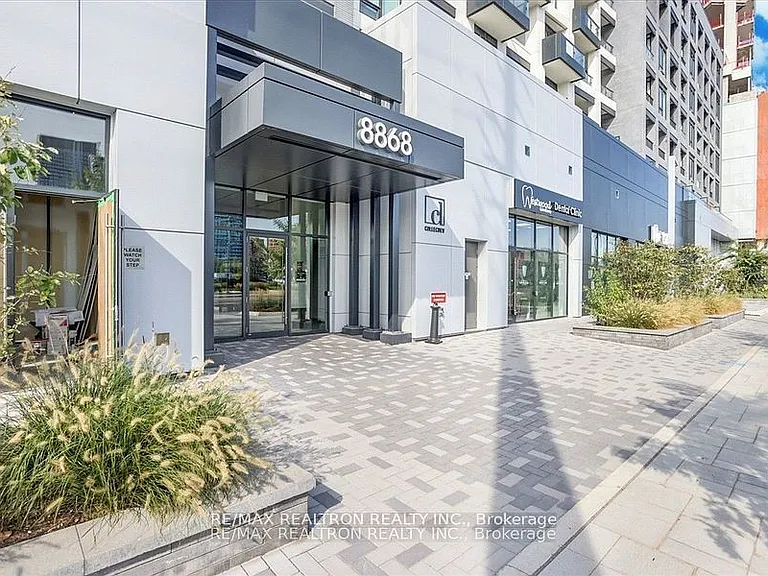8868 Yonge St #1205E — Photo 4
