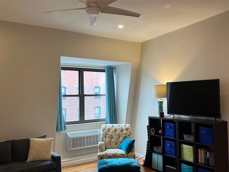9 Appleton St #408 — Photo 14