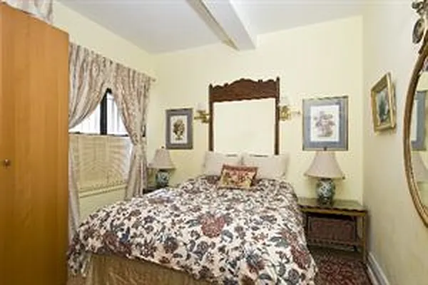 Sold by Douglas Elliman | media 2