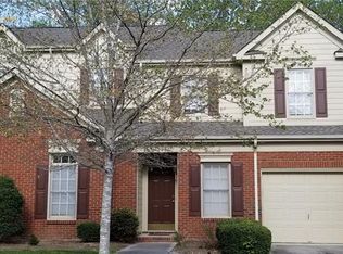 9123 Providence Colony Dr, Charlotte, NC 28277