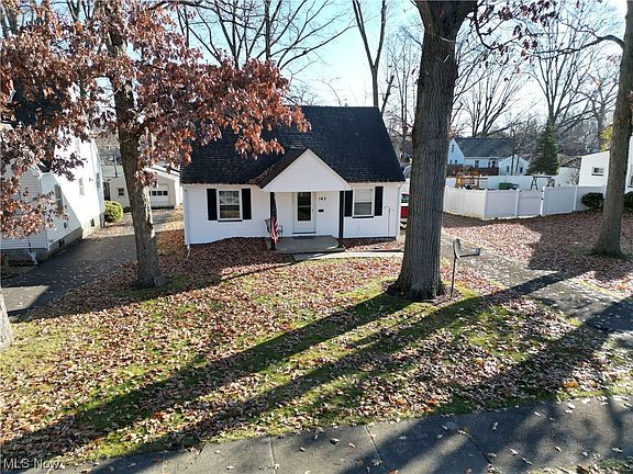 4th image of 163 Parkgate Ave