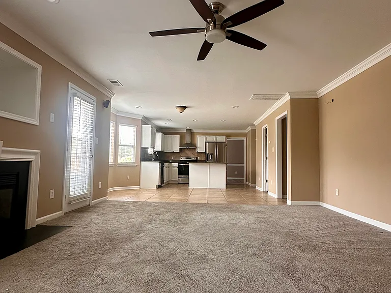 10146 Hawkeye Dr — Photo 16
