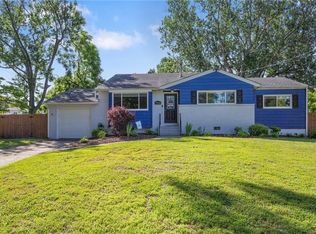 4965 Clover St, Virginia Beach, VA 23462