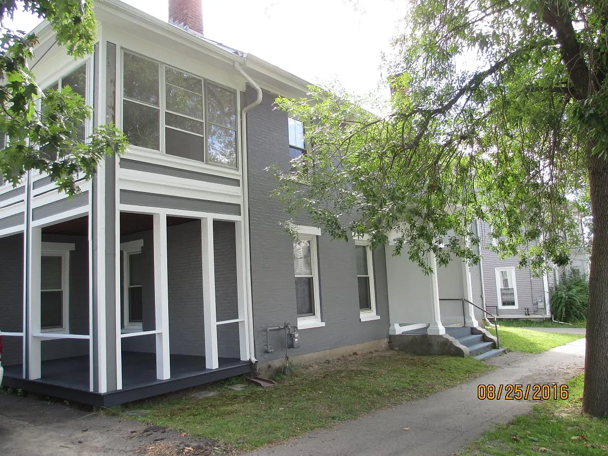 83 Essex Street — Photo 2