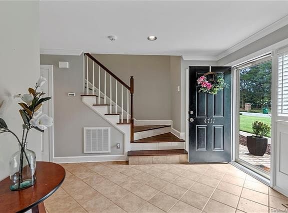 3rd image of 4711 Cotton Creek Dr