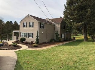 1211 Clover Circle Ct, Pittsburgh, PA