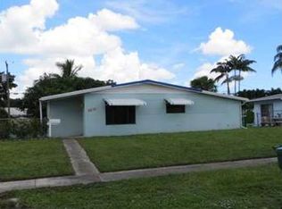 5631 SW 38th Ct, Davie, FL 33314
