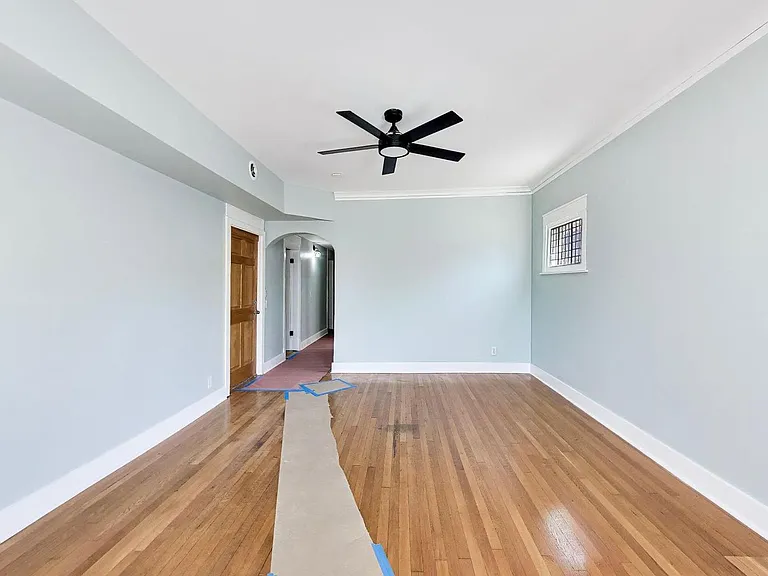 43 N Menard Ave #2 — Photo 23