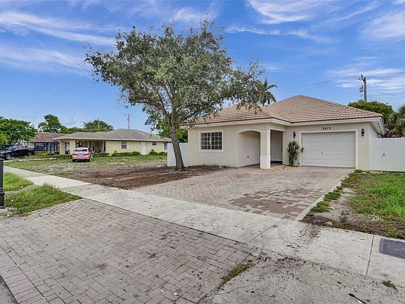 2nd image of 2413 NW 15th Court