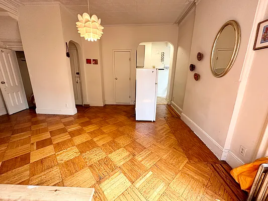 Rented by Garfield Realty  | media 12