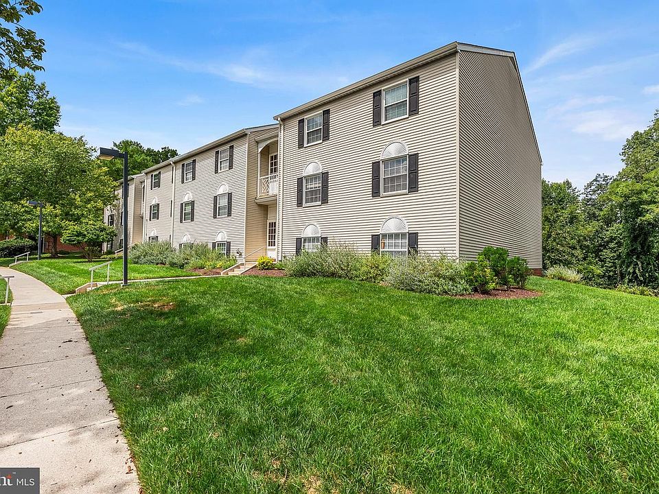 1st image of 108 Castletown Rd Unit 301