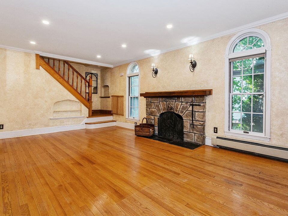 28 Ackley Avenue, Malverne, NY 11565 MLS 3502725 Zillow