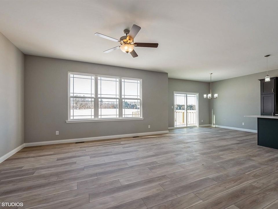 309 Hatch Lake Pkwy, Valparaiso, IN 46385 Zillow