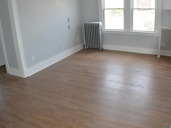 3rd image of 12405 Detroit Ave #26