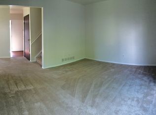 3230 Chelsea Cir, Ann Arbor, MI 48108
