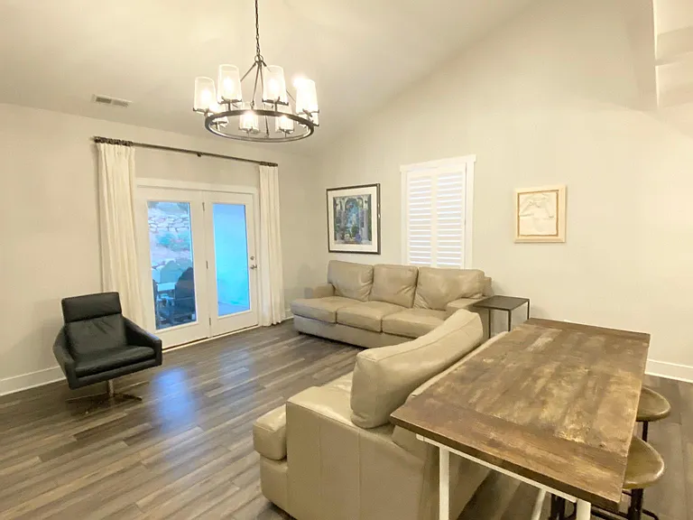 11 Lyndon Cir — Photo 13