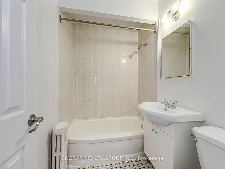17 Station Rd #11 — Photo 13