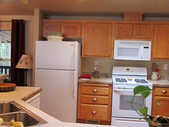 Open & efficient kitchen