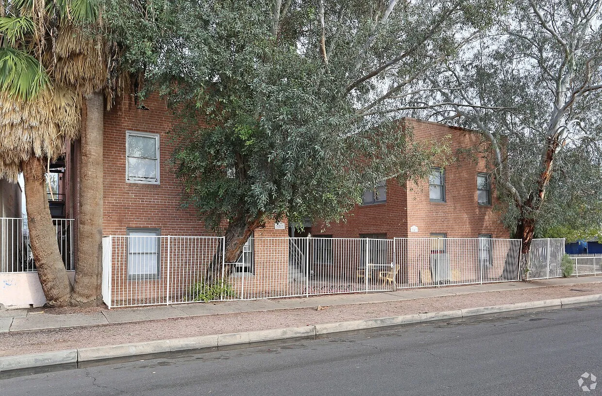357 North 6th Avenue - 3 — Photo 1