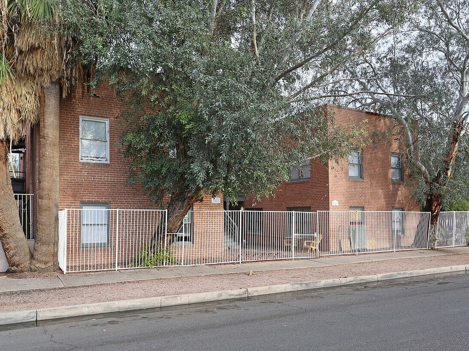 1st image of 357 N 6th Ave APT 3