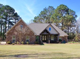 3399 Highway 44, Columbia, MS 39429