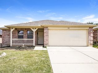 5105 Raymond Dr, Fort Worth, TX 76244