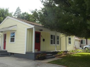 441 W 5th St, Oconomowoc, WI 53066