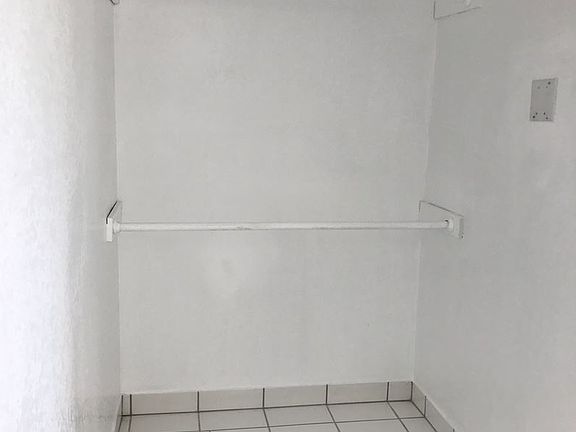 3rd image of 4133 48th St APT 9