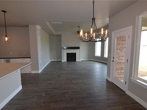 5th image of 10400 Salt Fork Dr