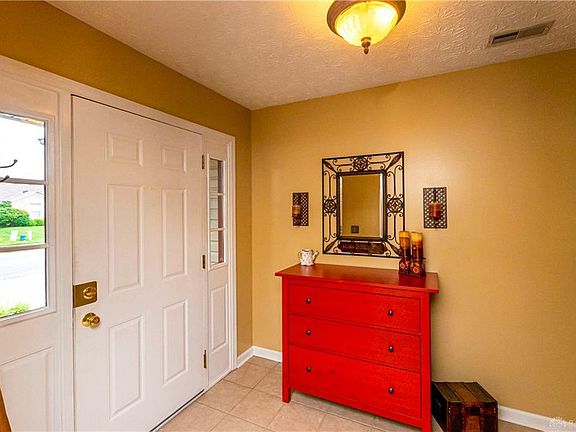 5th image of 9252 Sawgrass Dr