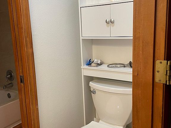 5th image of 4107 Plomondon St