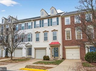 45488 Pine Trail Ter, Sterling, VA 20164