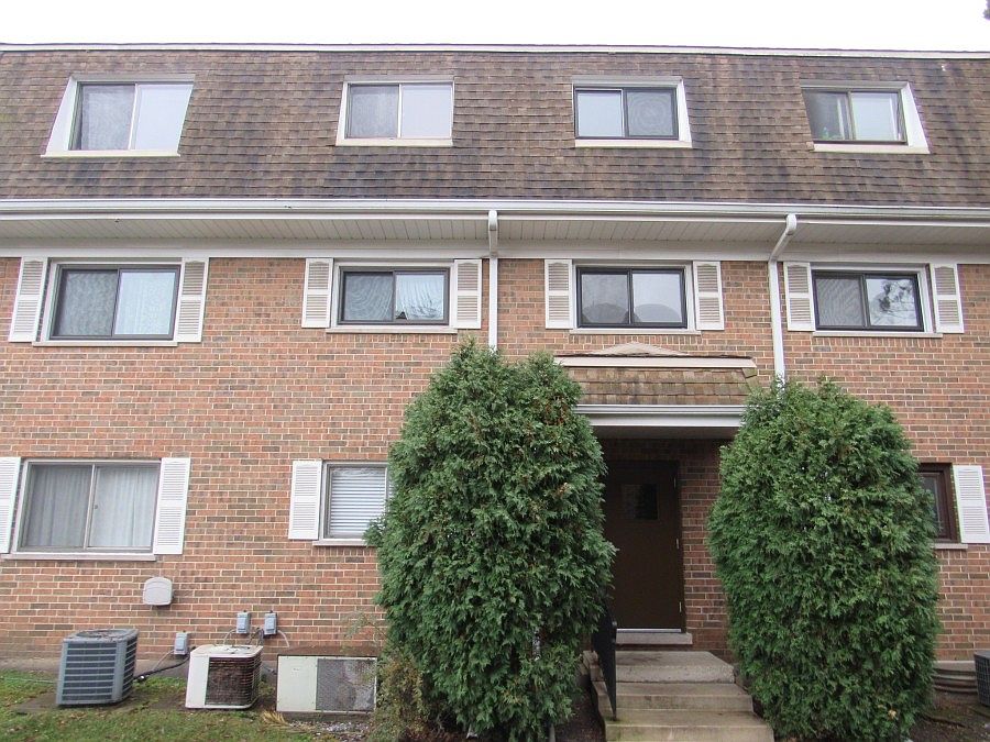 1st image of 4196 Cove Ln APT B