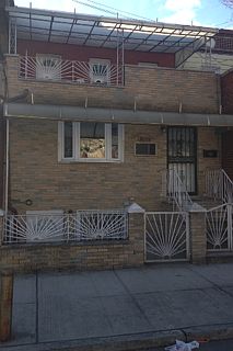 1st image of 2226 27th St Fl Ground
