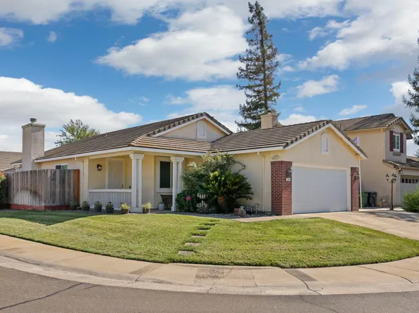 894 Strathaven Way, Galt, CA 95632