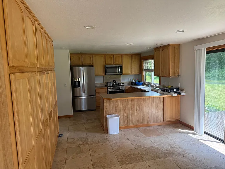 16325 Dike Rd — Photo 6