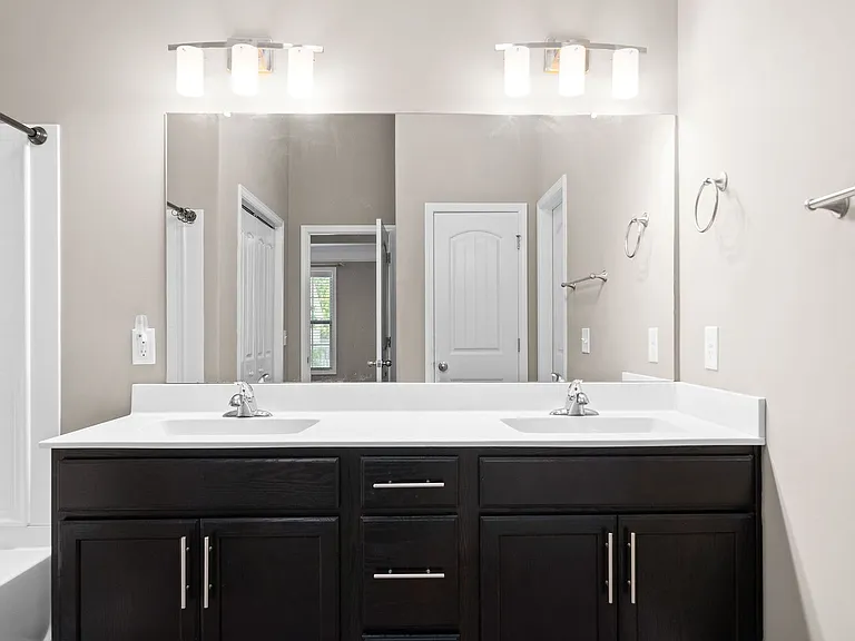 515 Sourwood Dr — Photo 15
