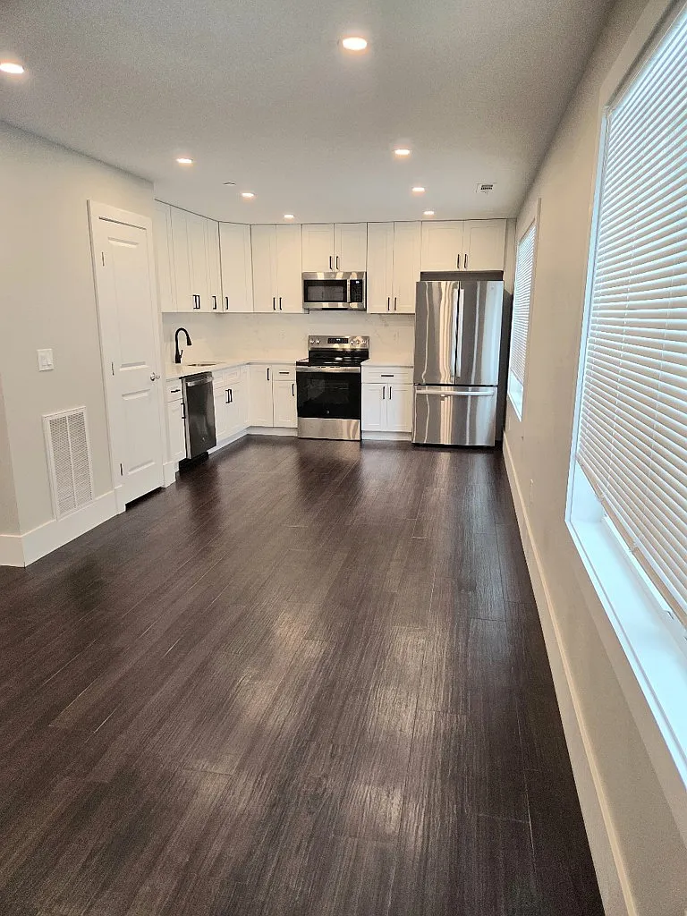 Spacious Unit in Dover PlainsBuilding C, Unit C5 — Photo 4